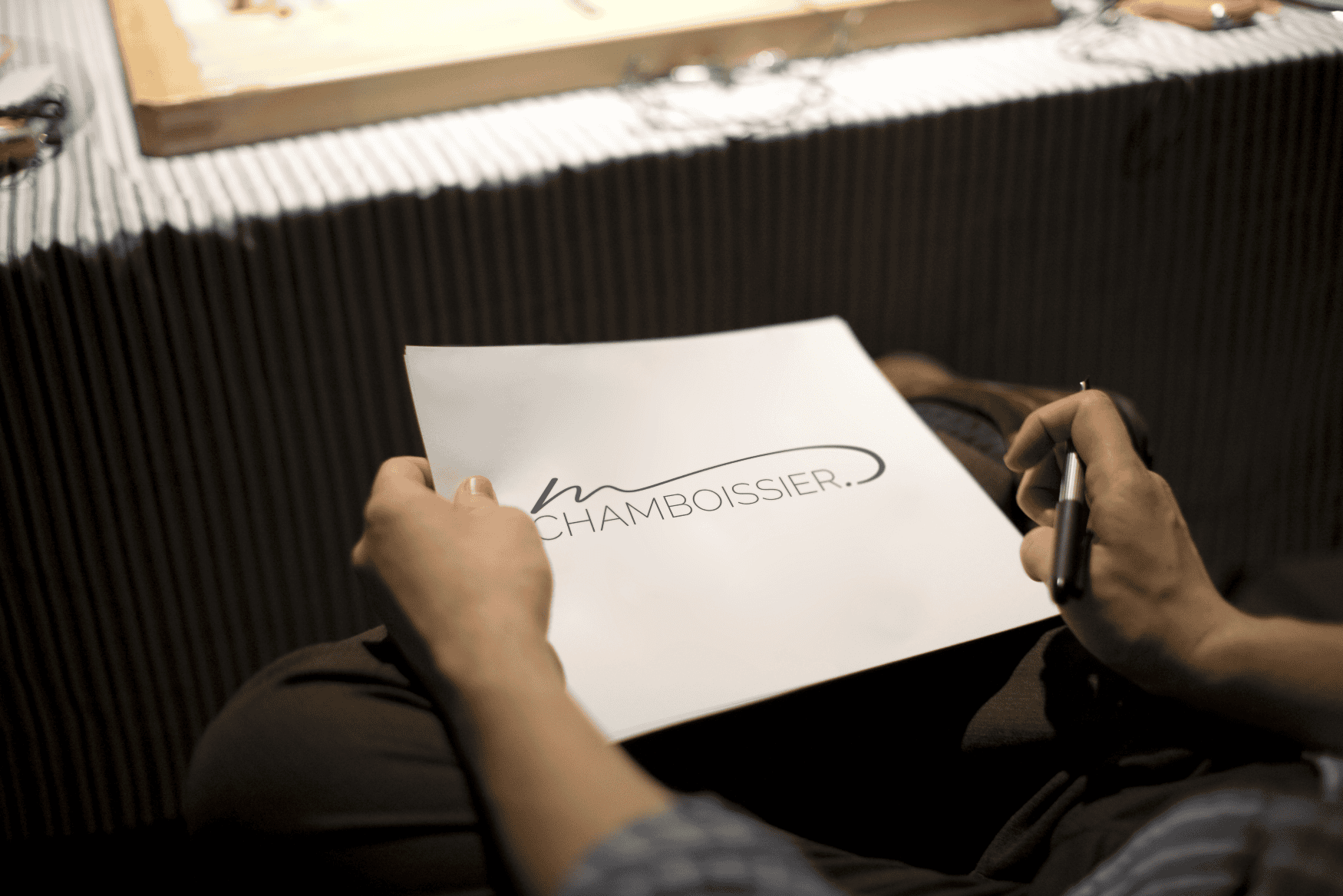 web-design-graphisme-digital-UX-SEO-logo-création-contenu-marque