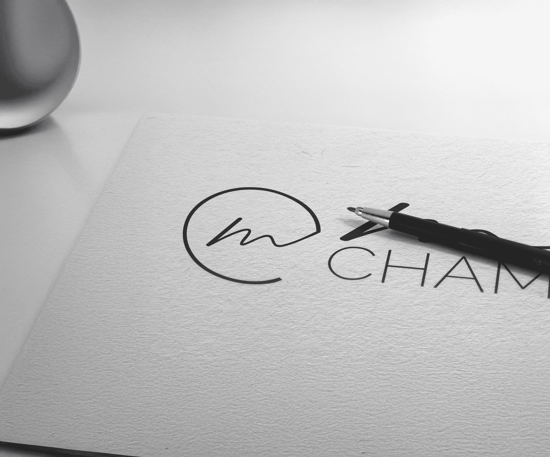 web-design-graphisme-digital-UX-SEO-logo-création-contenu-marque
